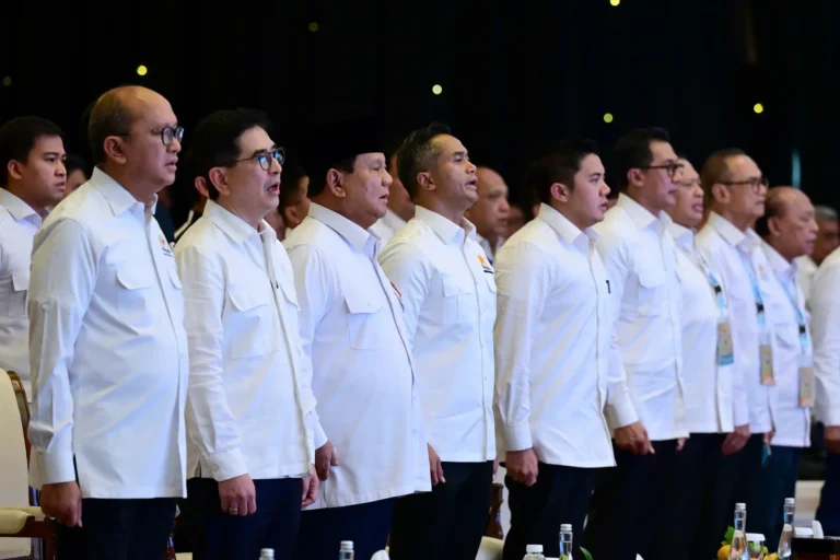 Presiden Prabowo Bersama 26 Menteri dan Setara Menteri Hadiri Pengukuhan Anindya Bakrie sebagai Ketum Kadin